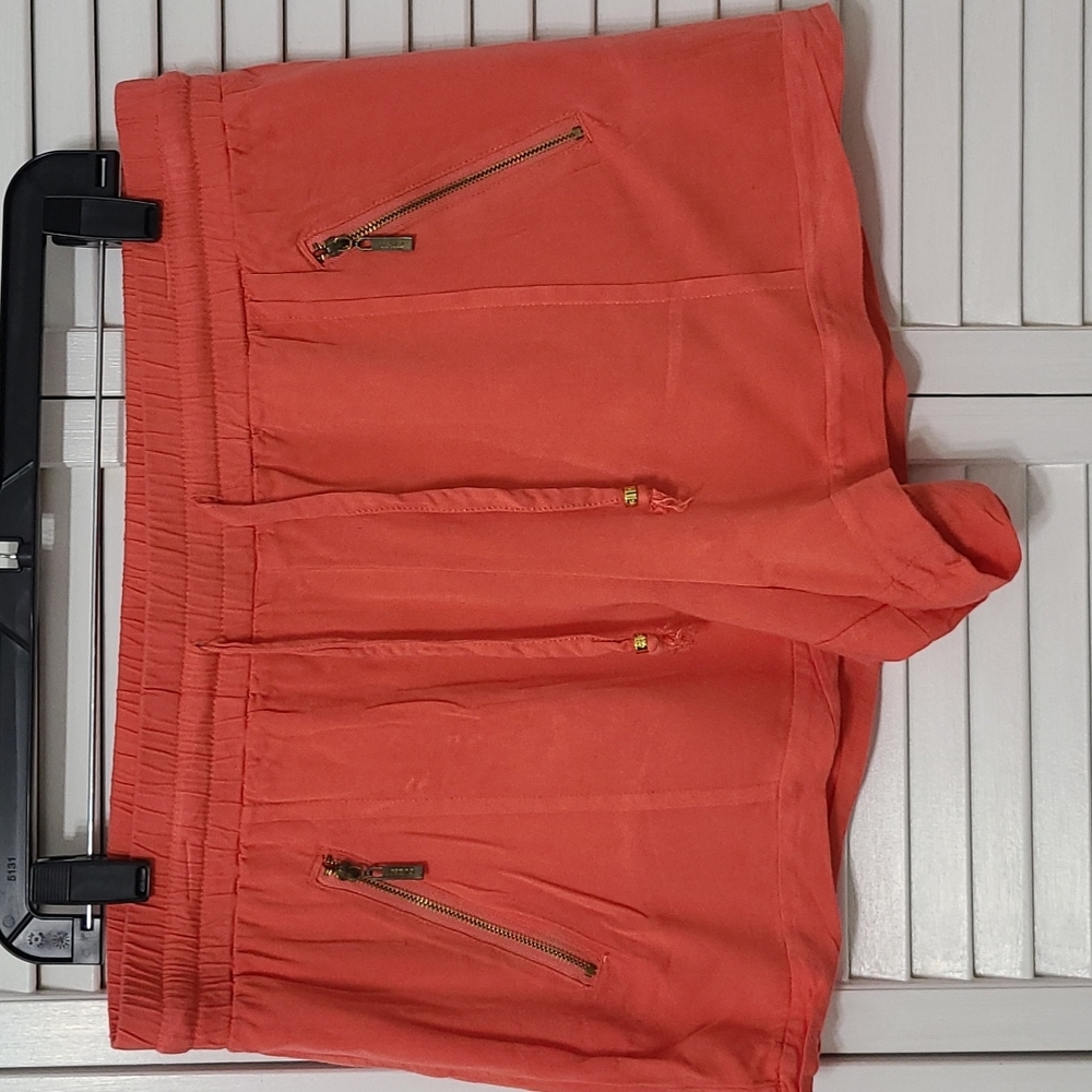 XL Guess Salmon Draw String Elastic Zipper Pockets Cuffed Hem Flowy Roomy Short